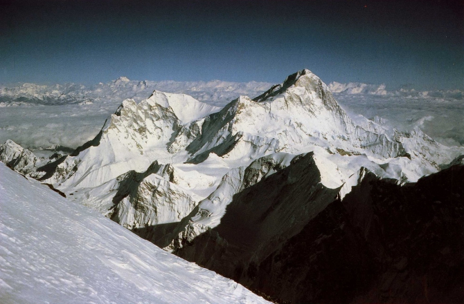 МАКАЛУ - 8481 м. Краткий обзор. (Альпинизм, гималаи, непал)