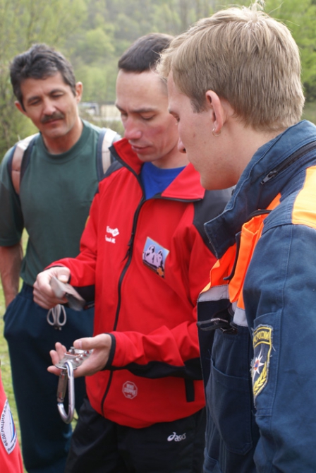 В России появились первые 22 обладателя жетона «Спасение в горах». Краткий отчет. Фото. (Альпинизм, высшая горная школа, красная поляна, фар, цей, мчс, альпинизм, душарин, волков)