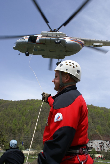 В России появились первые 22 обладателя жетона «Спасение в горах». Краткий отчет. Фото. (Альпинизм, высшая горная школа, красная поляна, фар, цей, мчс, альпинизм, душарин, волков)