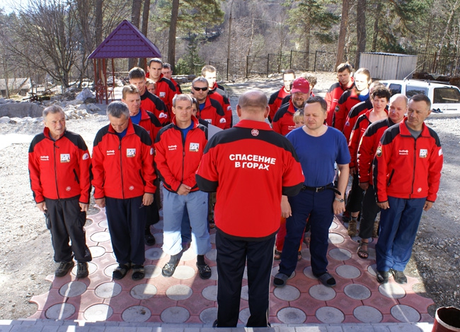 В России появились первые 22 обладателя жетона «Спасение в горах». Краткий отчет. Фото. (Альпинизм, высшая горная школа, красная поляна, фар, цей, мчс, альпинизм, душарин, волков)
