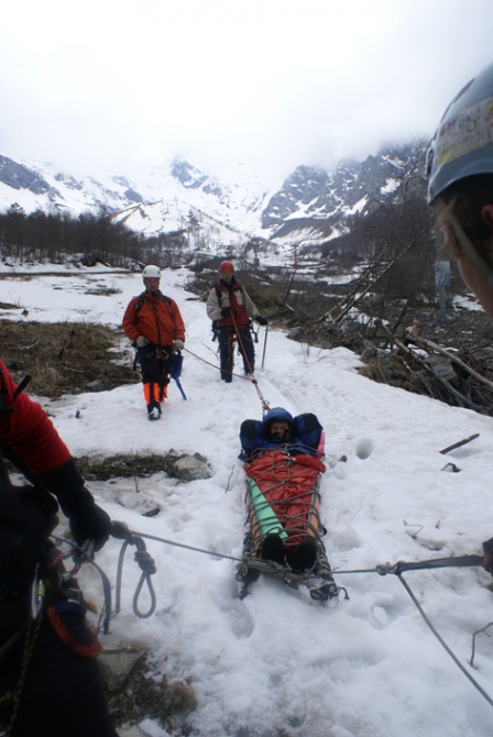 В России появились первые 22 обладателя жетона «Спасение в горах». Краткий отчет. Фото. (Альпинизм, высшая горная школа, красная поляна, фар, цей, мчс, альпинизм, душарин, волков)