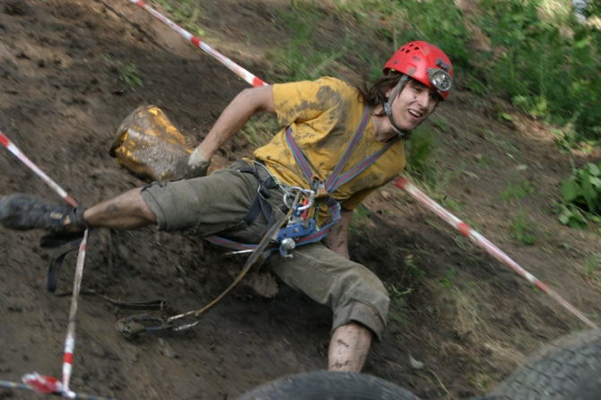 Троллей-2007: про грязь, воду и отца Федора... (Спелеология, фото, события, москва-река)