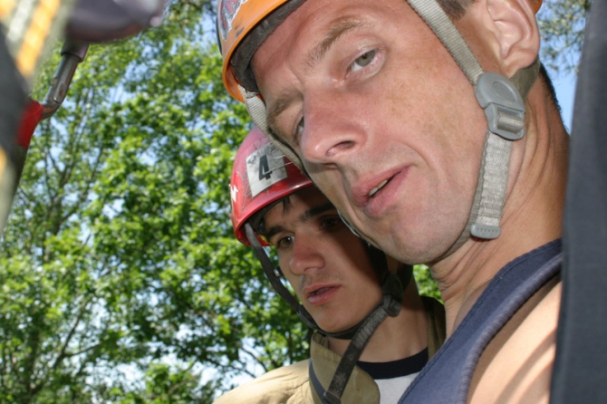 Троллей-2007: про грязь, воду и отца Федора... (Спелеология, фото, события, москва-река)