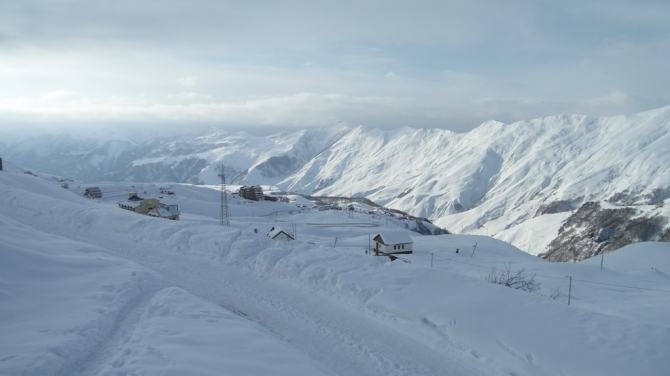Rip Curl The Camp Gudauri PlayGround – российский сноуборд-лагерь в Гудаури (Бэккантри/Фрирайд)