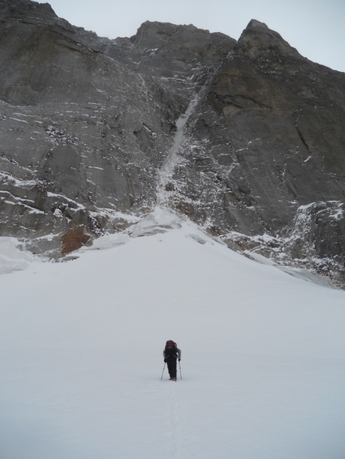 "Ераз-5217" 2013 года выпуска. (Альпинизм, зима, аксу, арча, корея, еразик)