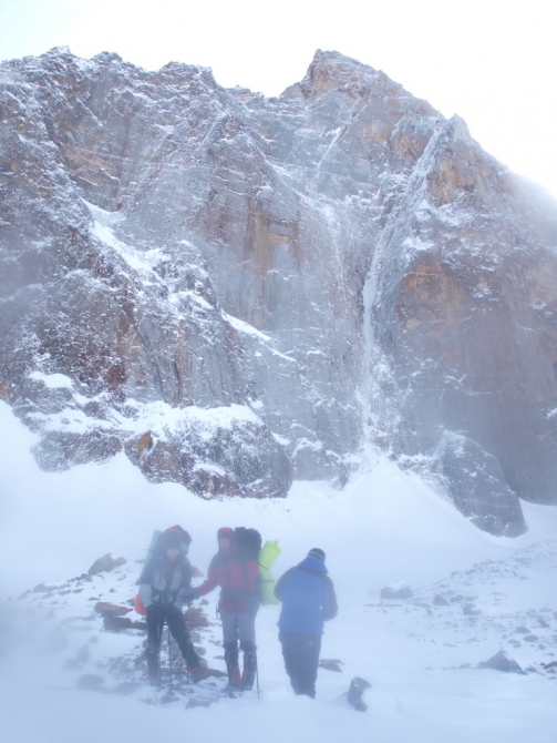 "Ераз-5217" 2013 года выпуска. (Альпинизм, зима, аксу, арча, корея, еразик)