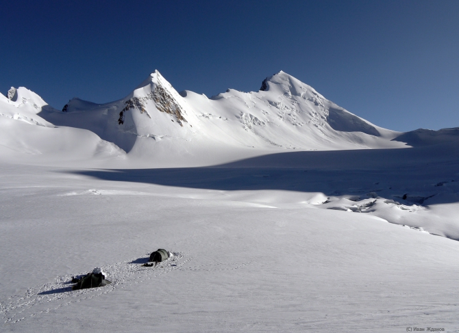 Опасный эксперимент. (Альпинизм, акклиматизация, пик революции, памирский марафон, высотная адаптация, орви, орз)