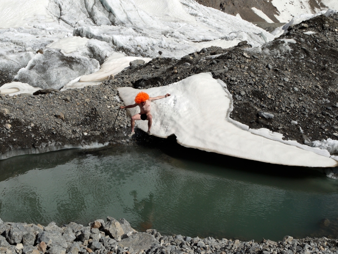 Опасный эксперимент. (Альпинизм, акклиматизация, пик революции, памирский марафон, высотная адаптация, орви, орз)