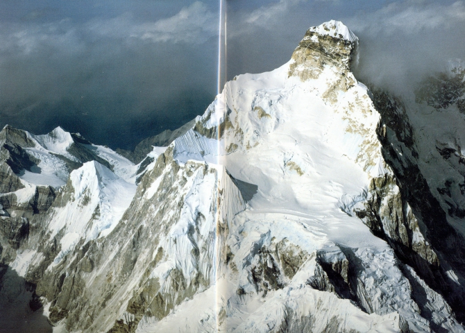 Битва за Жанну. Ж.Франко. Л.Терре. Серия "Листая пожелтевшие страницы" (Альпинизм, гималаи, канченджанга, террай)