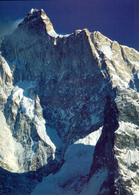 Битва за Жанну. Ж.Франко. Л.Терре. Серия "Листая пожелтевшие страницы" (Альпинизм, гималаи, канченджанга, террай)