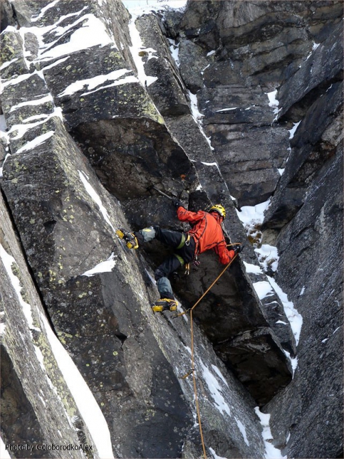 Трасса М18. Микст на Русском Севере (Альпинизм, ледолазание, хибины, драйтулинг, кировск, школа альпинизма, sivera, grivel, нефедов, юкспор, 23 км, шуйские скалы, bouldermixt, бастион вудьявра, городская щель, скальное ущелье, солнечное ущелье, абрам мыс, шуйский микст)