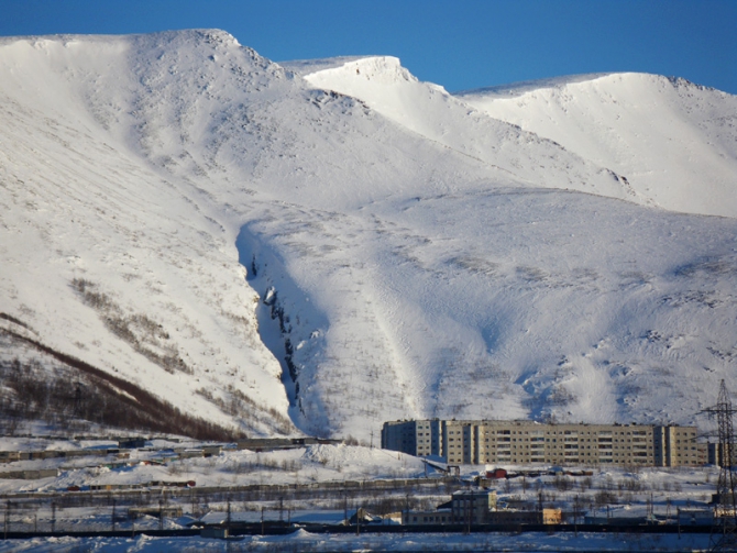 Трасса М18. Микст на Русском Севере (Альпинизм, ледолазание, хибины, драйтулинг, кировск, школа альпинизма, sivera, grivel, нефедов, юкспор, 23 км, шуйские скалы, bouldermixt, бастион вудьявра, городская щель, скальное ущелье, солнечное ущелье, абрам мыс, шуйский микст)