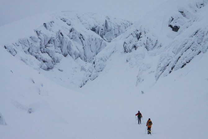 Трасса М18. Микст на Русском Севере (Альпинизм, ледолазание, хибины, драйтулинг, кировск, школа альпинизма, sivera, grivel, нефедов, юкспор, 23 км, шуйские скалы, bouldermixt, бастион вудьявра, городская щель, скальное ущелье, солнечное ущелье, абрам мыс, шуйский микст)