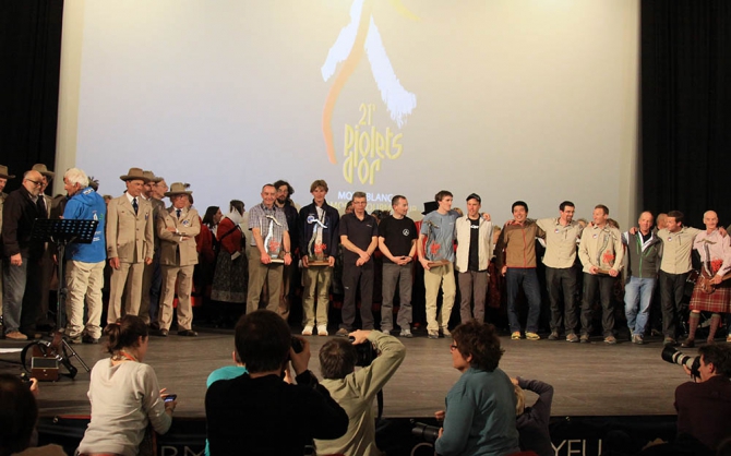 Piolets d'Or 2013. Стивен Венэйблз и Мик Фаулер... (Альпинизм, события, горы, золотой ледоруб, экспедиции, награды, курмайор, крутые, курт димбергер, восхождения 2012 года)