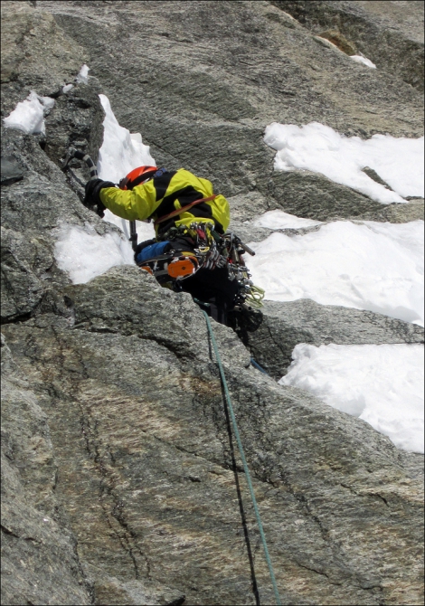 Продолжаем осваивать Шамони и окрестности (конец марта 2013, Альпинизм, chamonix, supercouloir, eugster direct)
