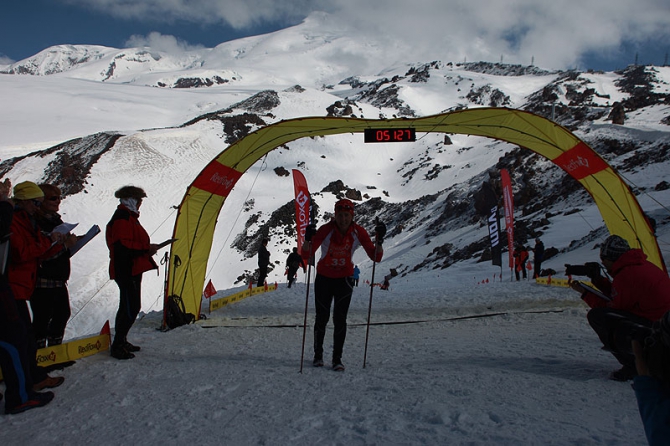 Эльбрус зовет и хочется бежать вперед (Скайраннинг, red fox elbrus race)