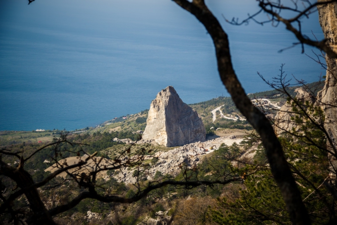 Лазание без страховки - это медитация. (Альпинизм, free solo, base, basejumping, climbing, crimea, b.a.s.e., rapt, rapt-team, sivera, grivel, la sportiva, nefedov andrey, sunrise, timelaps, morcheka, морчека, нефедов андрей, нефёдов, фри соло, рыжий угол, зуб морчеки, бейс, скалолазание, альпинизм)