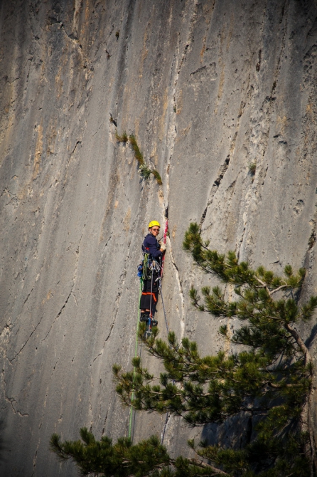Лазание без страховки - это медитация. (Альпинизм, free solo, base, basejumping, climbing, crimea, b.a.s.e., rapt, rapt-team, sivera, grivel, la sportiva, nefedov andrey, sunrise, timelaps, morcheka, морчека, нефедов андрей, нефёдов, фри соло, рыжий угол, зуб морчеки, бейс, скалолазание, альпинизм)