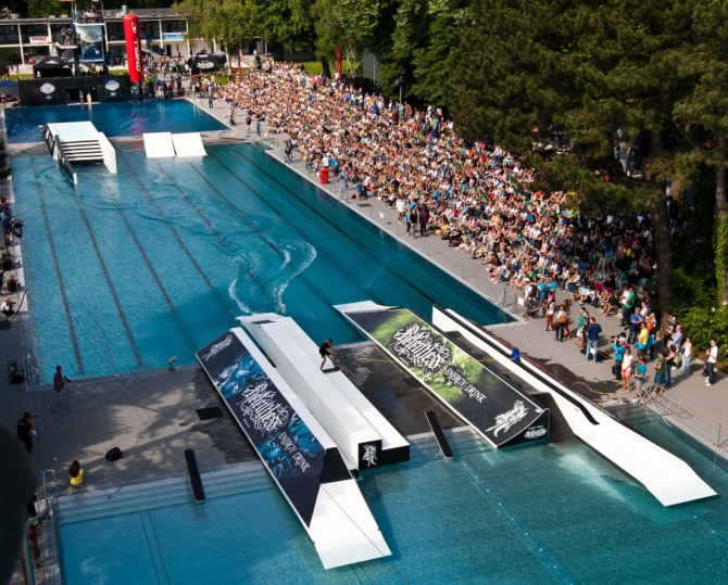 WAKE THE LINE QUALIFICATION POWERED BY TRAEKTORIA AND G-SHOCK (Вода, парк горького, траектория, вейкборд)