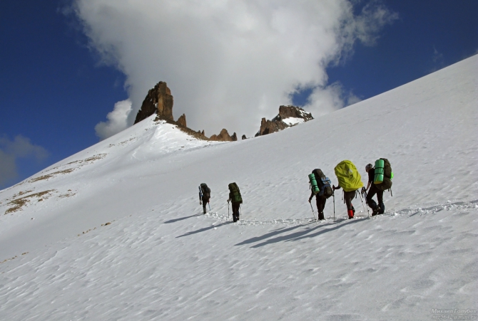 Чегем - май 2013. Фоторассказ (Горный туризм, кавказ, кбр, поход, туризм, приэльбрусье, джунгусу, джилгису)
