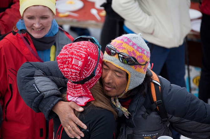 Лица Red Fox Elbrus Race. Улыбка шерпа. Чатур Таманг (Скайраннинг, red fox elbrus race 2013)