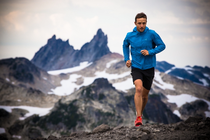 ШКОЛА ГОРНОГО БЕГА (СКАЙРАННИНГА, уллутау, сборы, безенги, иван григорьев, горный фонд россии)