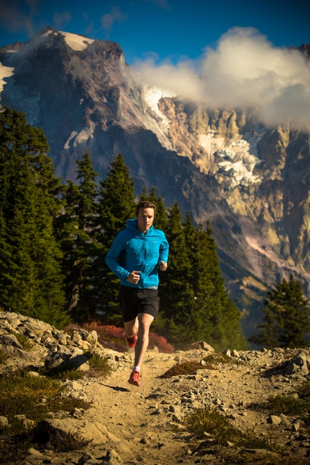ШКОЛА ГОРНОГО БЕГА (СКАЙРАННИНГА, уллутау, сборы, безенги, иван григорьев, горный фонд россии)