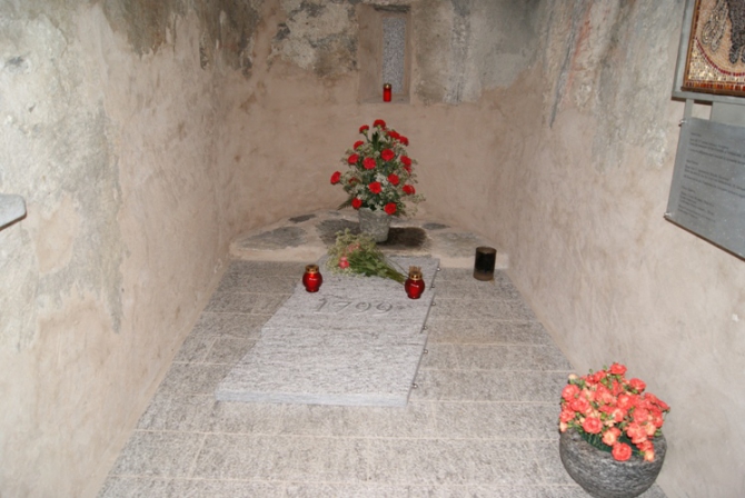 Через Альпы по пути Суворова, что там нового? (Горный туризм, швейцария, альпийский поход, андерматт, чертов мост, муотаталь, паникс, музей суворова)