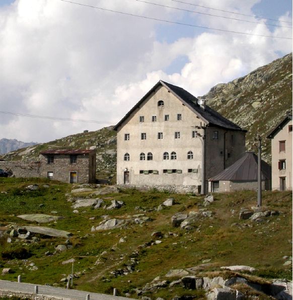 Через Альпы по пути Суворова, что там нового? (Горный туризм, швейцария, альпийский поход, андерматт, чертов мост, муотаталь, паникс, музей суворова)