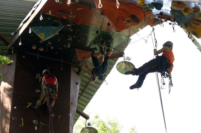 Весенний Зачет 2013 - МЭИшное троеборье (Альпинизм, альпклуб мэи, связки, болдеринг, ориентирование)