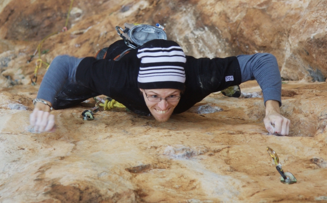 ЧАС НОЛЬ ПЯТЬ (Альпинизм, нефедов, титов, кошка, фактор страха, морчека, центр, скоростной рекорд)