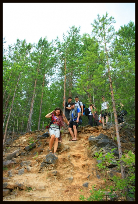 Ещё одни близкие к Москве скалы-Дюкинские карьеры! Хорошо учиться лазить с нижней и дюльферять! Только каски must have! (Скалолазание, королёв, владимир, скалолазание)