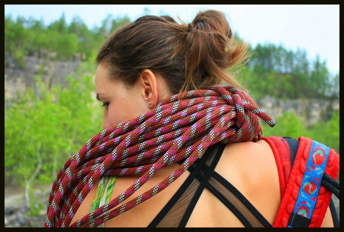 Ещё одни близкие к Москве скалы-Дюкинские карьеры! Хорошо учиться лазить с нижней и дюльферять! Только каски must have! (Скалолазание, королёв, владимир, скалолазание)