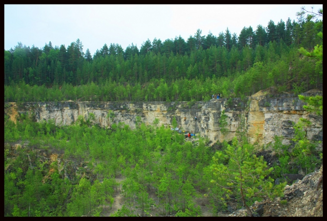 Ещё одни близкие к Москве скалы-Дюкинские карьеры! Хорошо учиться лазить с нижней и дюльферять! Только каски must have! (Скалолазание, королёв, владимир, скалолазание)