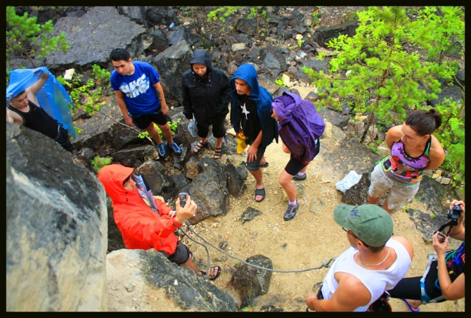 Ещё одни близкие к Москве скалы-Дюкинские карьеры! Хорошо учиться лазить с нижней и дюльферять! Только каски must have! (Скалолазание, королёв, владимир, скалолазание)