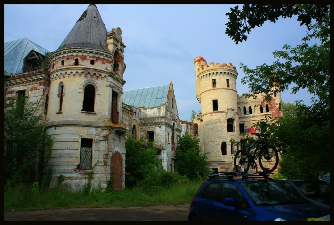 Ещё одни близкие к Москве скалы-Дюкинские карьеры! Хорошо учиться лазить с нижней и дюльферять! Только каски must have! (Скалолазание, королёв, владимир, скалолазание)