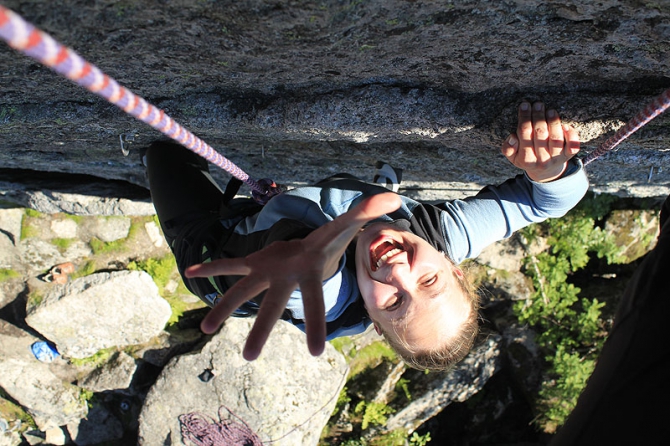 Что такое норвежский энджойбл клаймбинг (Альпинизм, kvaloya, women mountaineering school, квалоя, red fox)