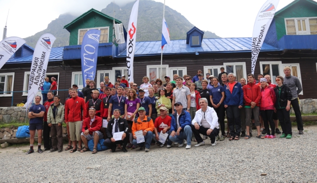 Вертикальный километр в Безенги (Скайраннинг, фар, кубок россии, vento, венто, стефанишина, скайраннинг, ачабаев)