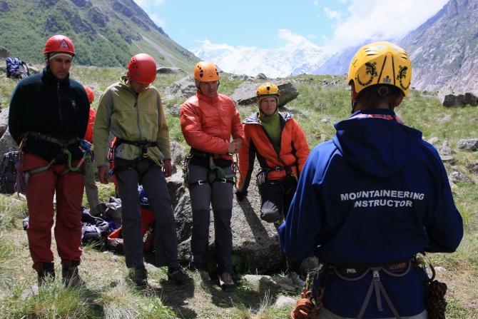 Центральная Школа Инструкторов альпинизма. Безенги 2013 (учиться учиться учиться, мнение, выводы, отзывы, нефедов, цши)