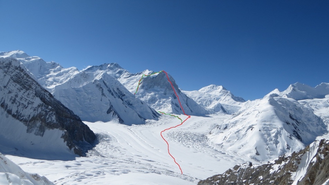 Западная стена пика Погребецкого (Альпинизм, памтяи даши яшиной, гена дуров, пик погребецкого, первопроход, экспедиции, горы)