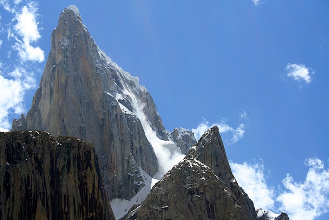 "Обычный" Uli Biaho. (Альпинизм, west face, east face, башкирцев, веретенин)