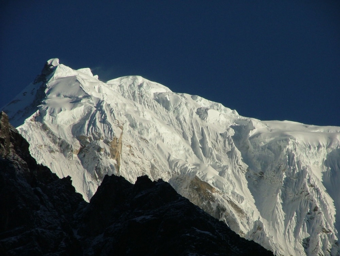 Вершины района Лангтанг (непал, гималаи, лангтанг лирунг, гангчемпо, шалбачум)