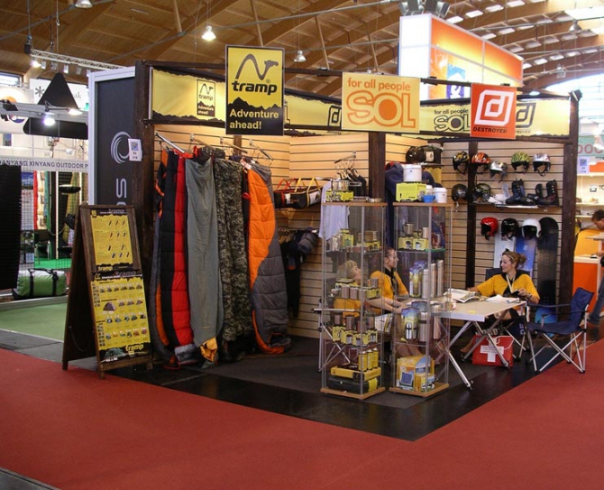 Outdoor 2007 открылся. Кратко о наших. (bask, red fox, tramp, выставка)