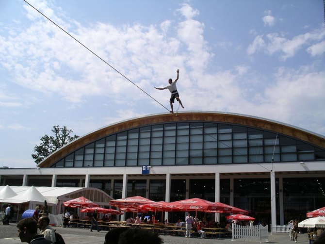 Outdoor 2007 открылся. Кратко о наших. (bask, red fox, tramp, выставка)