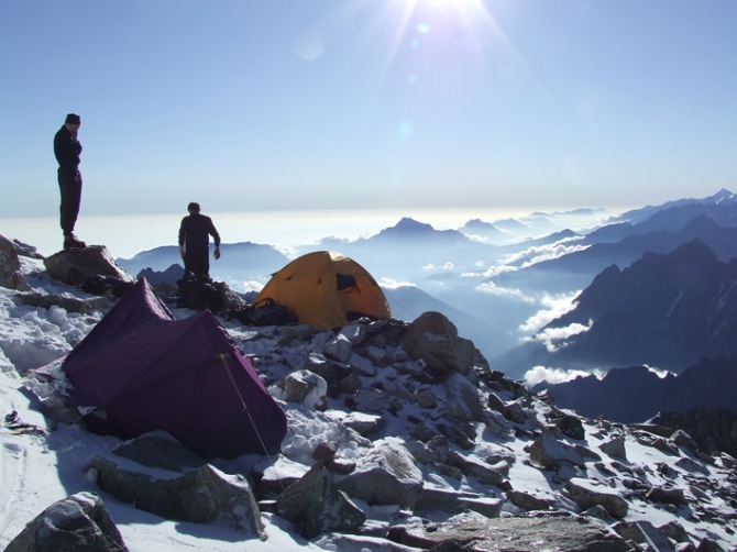 XXV Чемпионат России по альпинизму. Скальный класс. 11-30 июля 2007 года. Цейское ущелье. Итоги. (red fox, красноярск, фар)