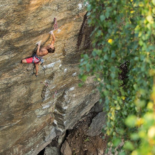 Катарсис – маршрут мечты, покорившийся сильнейшему (Скалолазание, треугольное, 8с+, гержа)