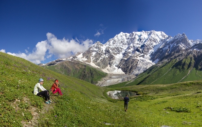 Большие приключения на небольшой горе (Альпинизм, грузия, сванетия, шхара, надир, трэш)