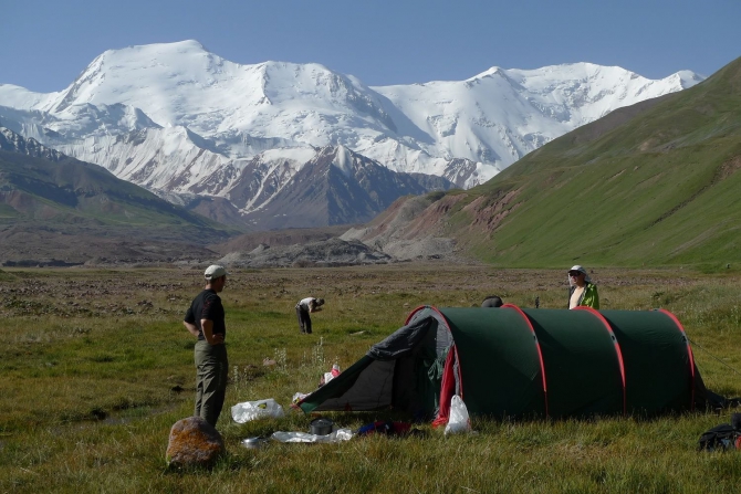 Сказ о том, как мы открыли самый восточный шеститысячник Заалайского хребта :, Альпинизм, экспедиция маи "заалай-2013", курумды, заря востока, пик эйлера, перевал черная осыпь, перевал верхний нура, перевал предвершинный)