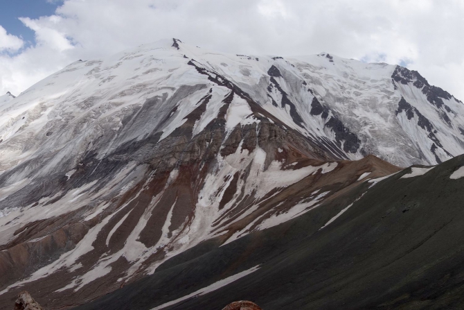 Сказ о том, как мы открыли самый восточный шеститысячник Заалайского хребта :, Альпинизм, экспедиция маи "заалай-2013", курумды, заря востока, пик эйлера, перевал черная осыпь, перевал верхний нура, перевал предвершинный)