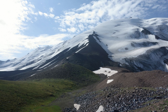 Сказ о том, как мы открыли самый восточный шеститысячник Заалайского хребта :, Альпинизм, экспедиция маи "заалай-2013", курумды, заря востока, пик эйлера, перевал черная осыпь, перевал верхний нура, перевал предвершинный)